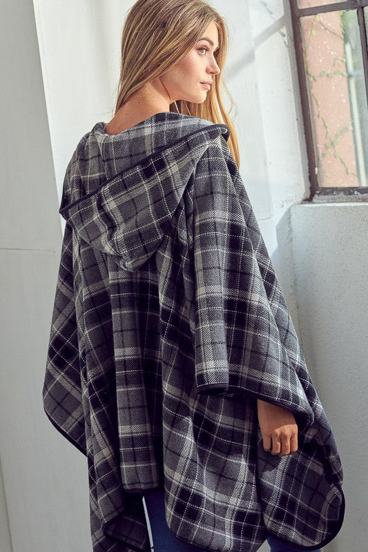 Elenor Plaid Poncho